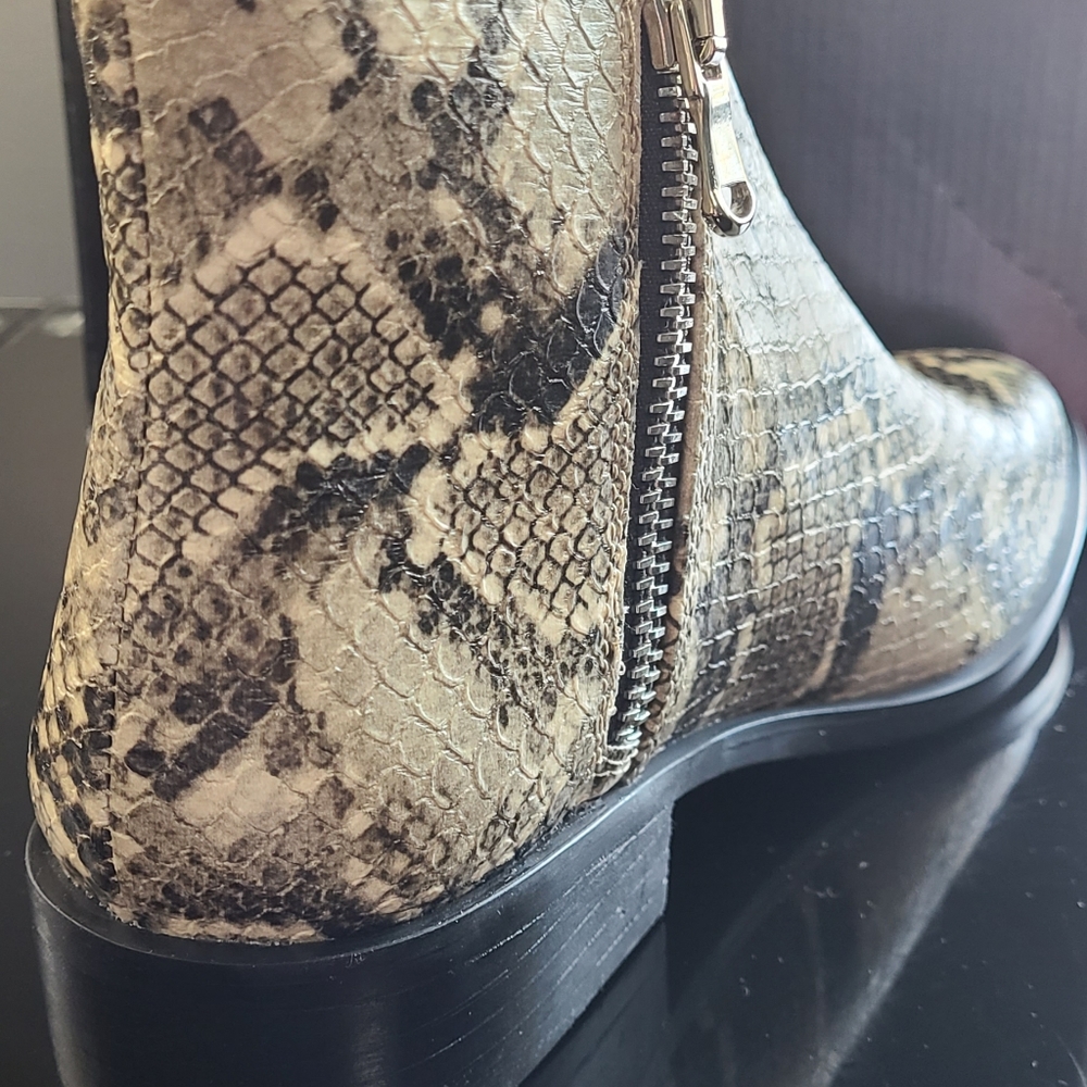 *NEW* STEVEN By Steve Madden Women's Hickory Closed Toe Ankle Fashion Boots - Picture 3 of 8
